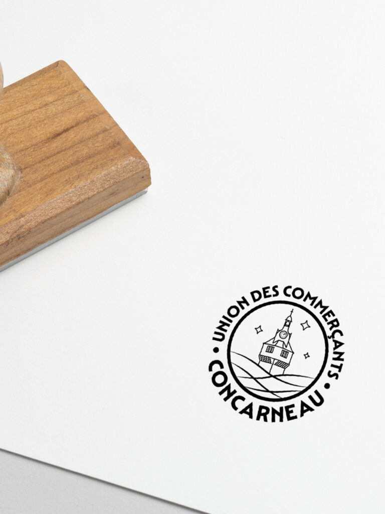 Logo - branding - Concarneau - UCC - Com un poisson - Graphiste Bretagne