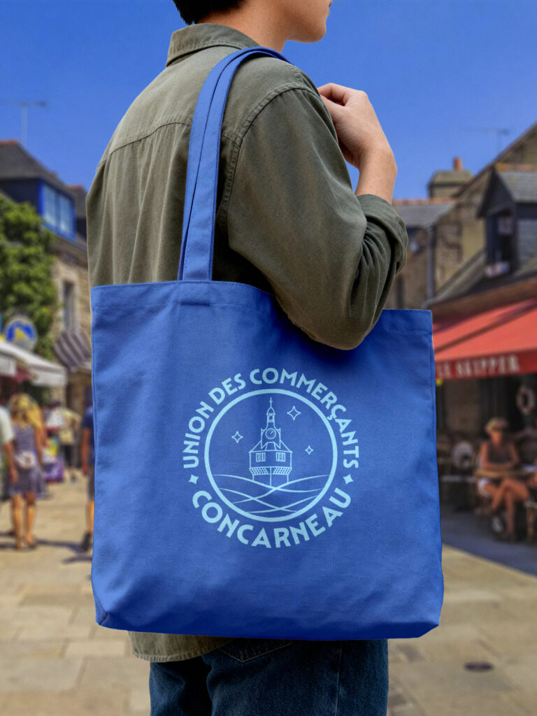 Logo - branding - Concarneau - UCC - Com un poisson - Graphiste Bretagne